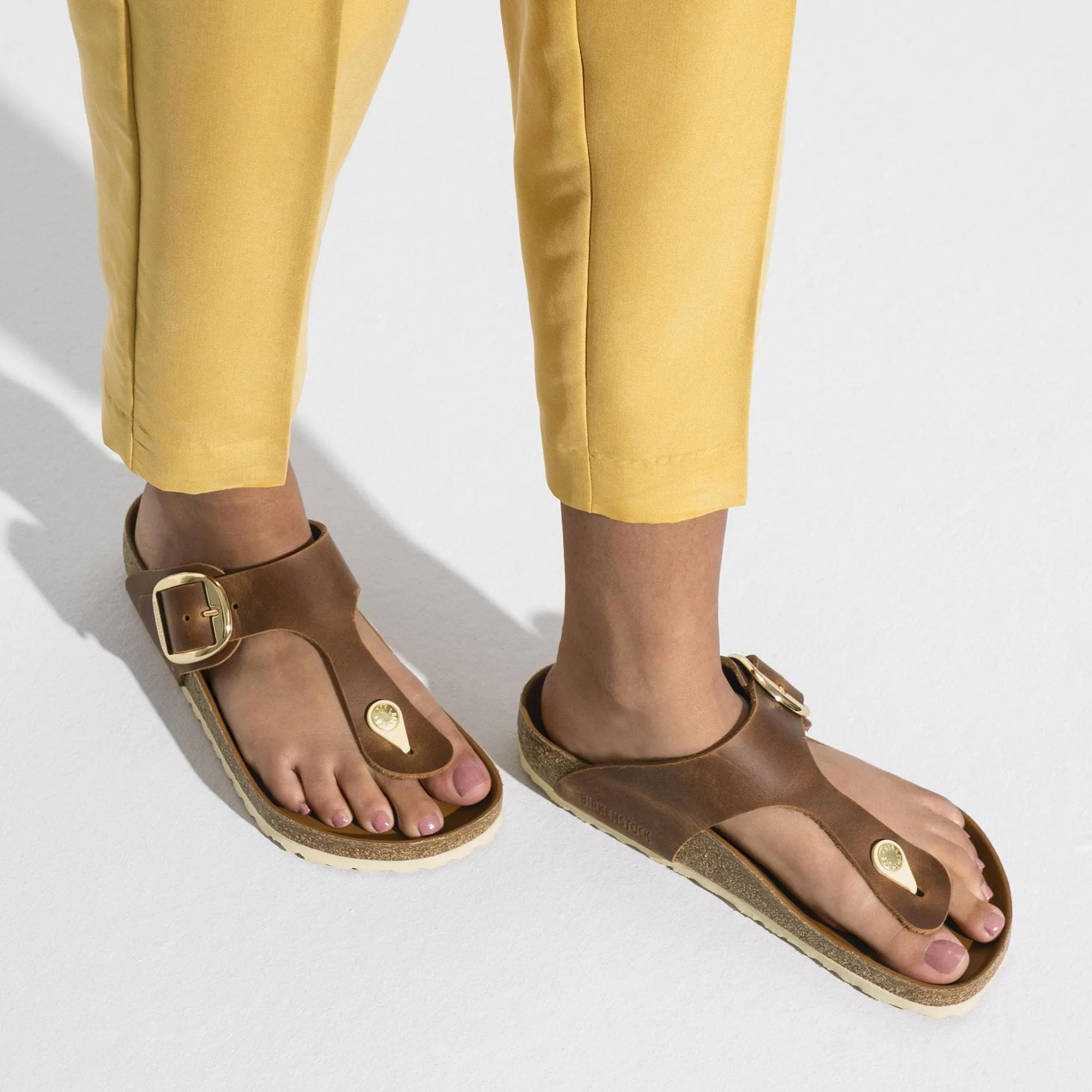 Gizeh Big Buckle Leather