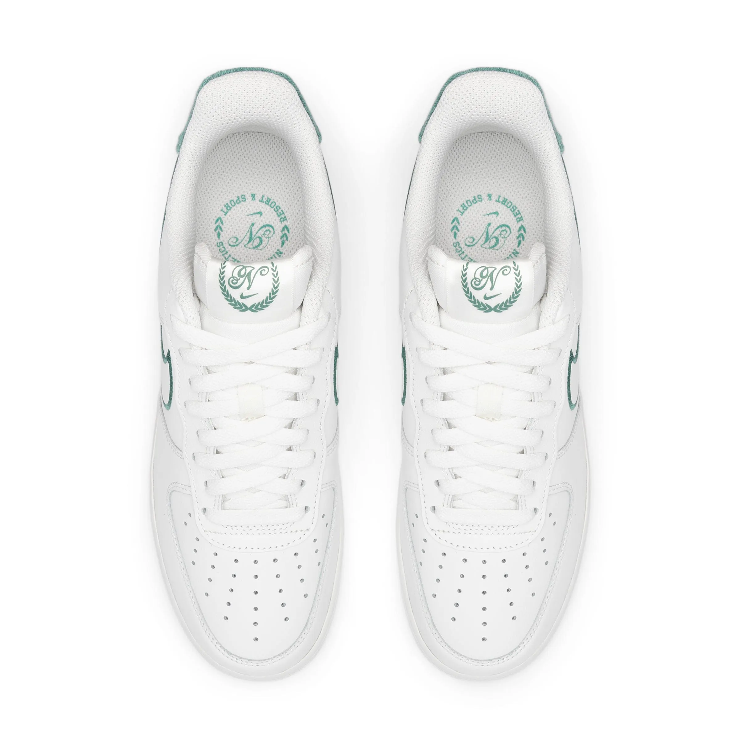 NIKE AIR FORCE 1 '07 LV8