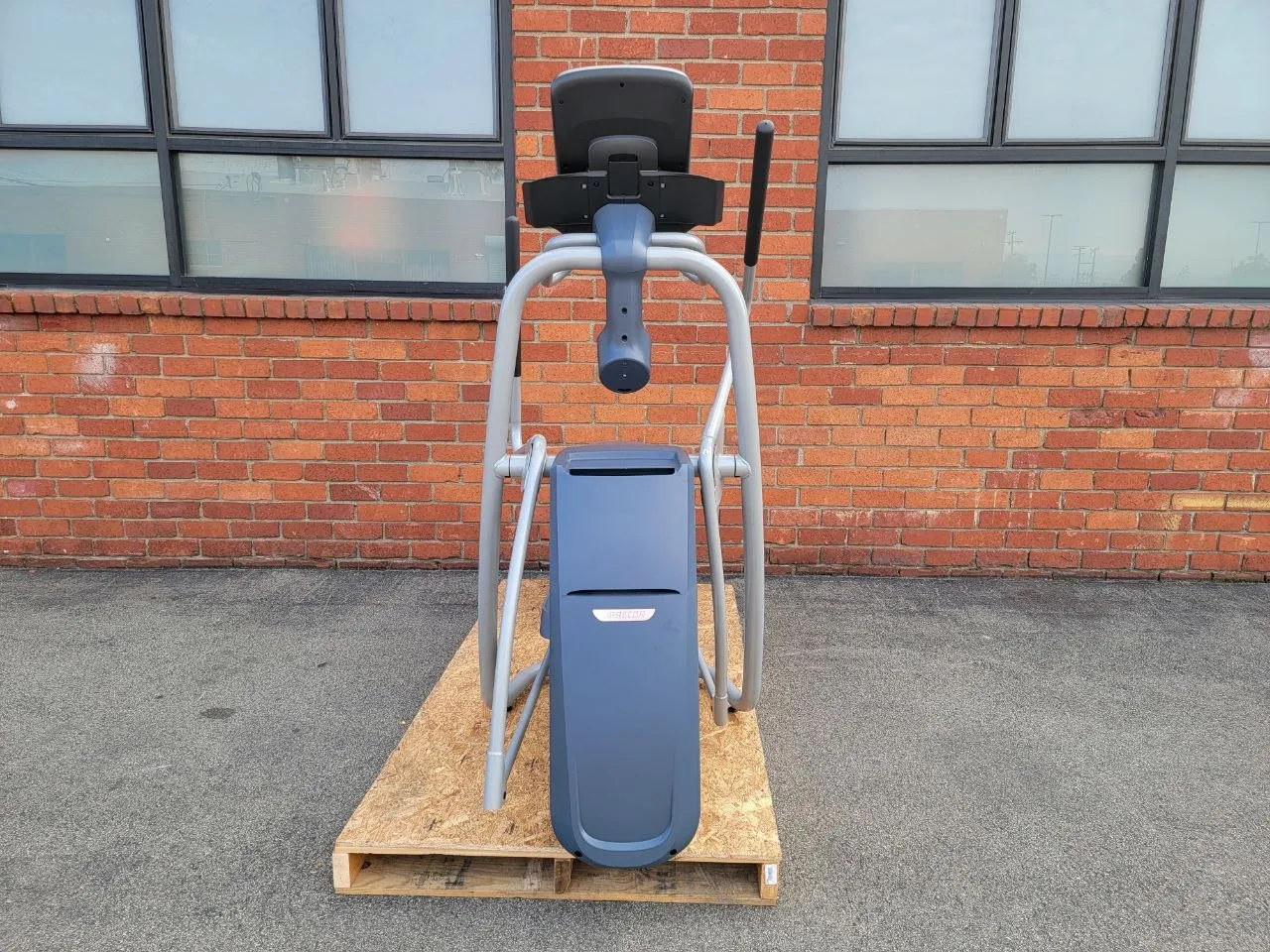 Precor EFX 445 Elliptical - Demo